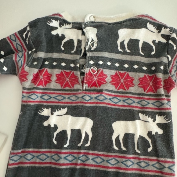 6M Christmas Pajama Bundle - Picture 4 of 6